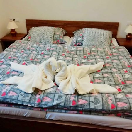 Apartman Lucky-Rea 迪马诺卡多林纳 外观 照片