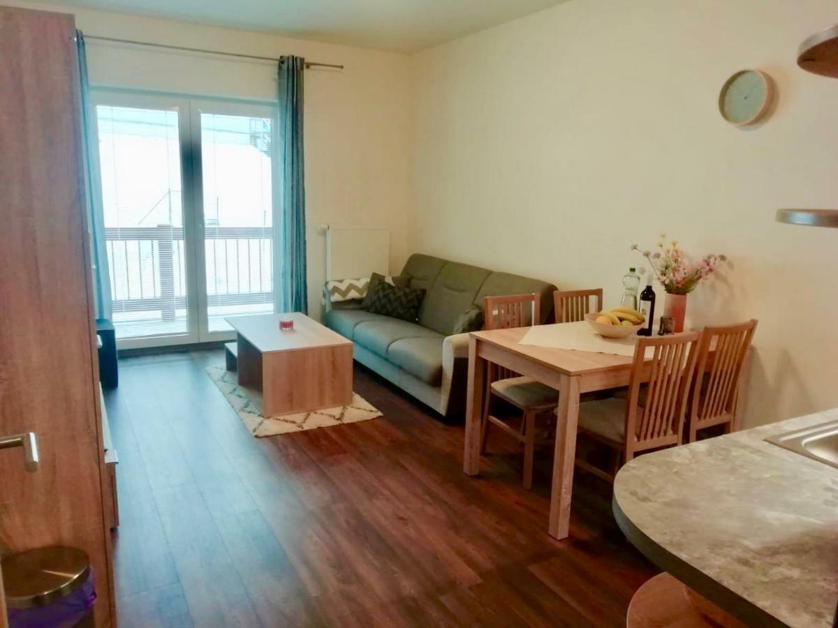 Apartman Lucky-Rea 迪马诺卡多林纳 外观 照片